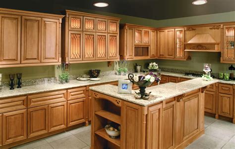 kitchen color oak cabinets stainless steel|colors that compliment oak cabinets.